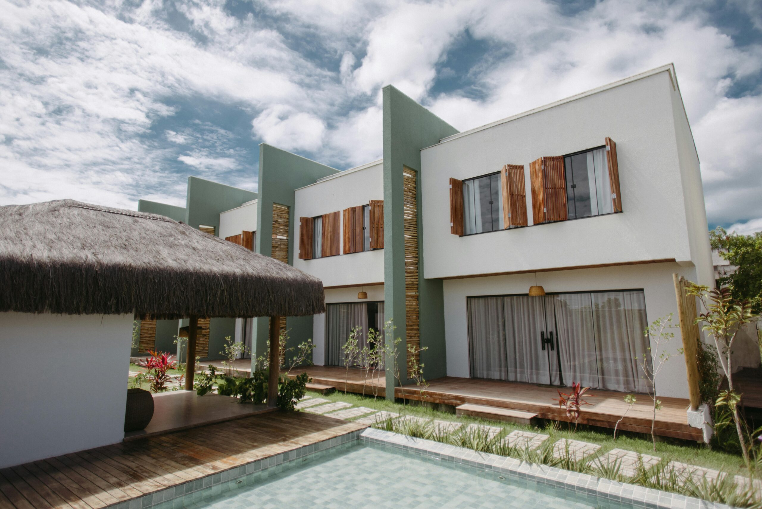 Featured Listings house3
